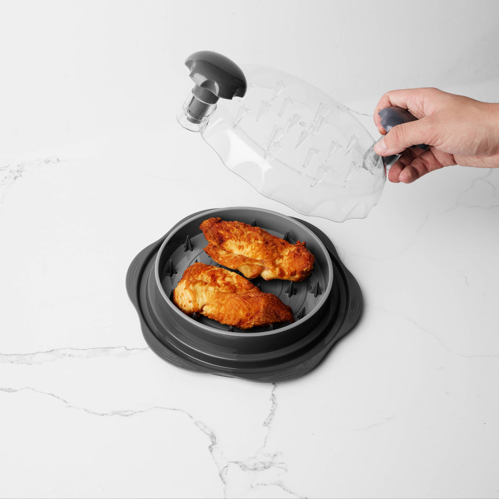 Rotating Meat Shredder with Built In Tray